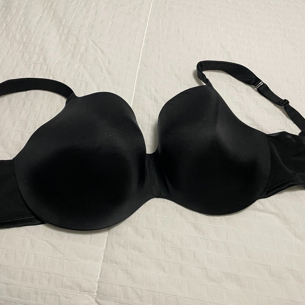Cacique Smooth Lightly Lined Full Coverage Black Bra 38H NWOT